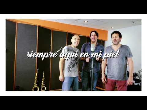 Pedro Suárez-Vértiz La Banda - Siempre aquí en mi piel (Video Lyric)