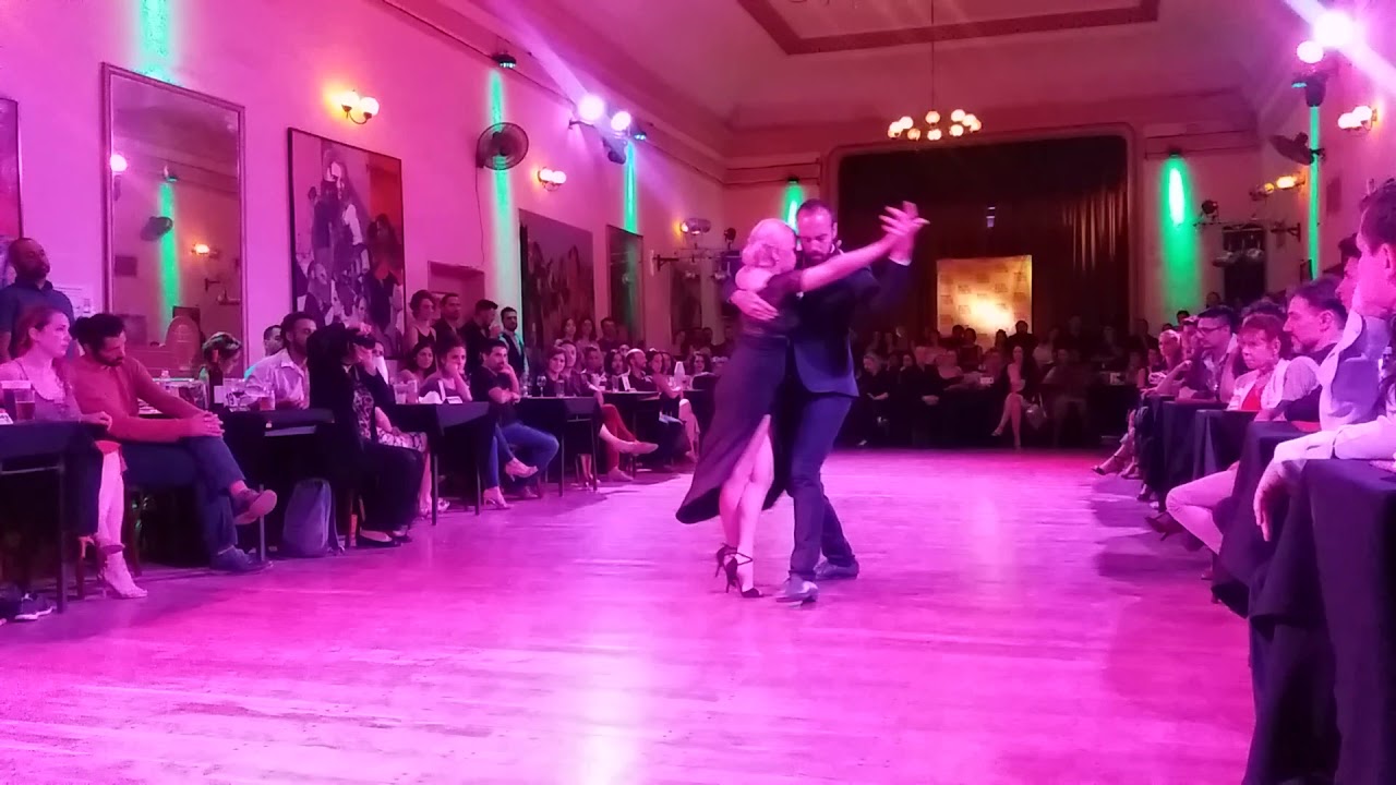 Pablo Rodriguez y Carolina Couto 1/3 Milonga Pipi Cucú