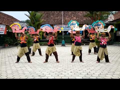 Tari Jaranan dari Pangkalan SDN 1 Banjarsari Kulon yg dibawakan oleh Barung Merah Putra.
