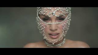 Video zu 'Titan' ansehen