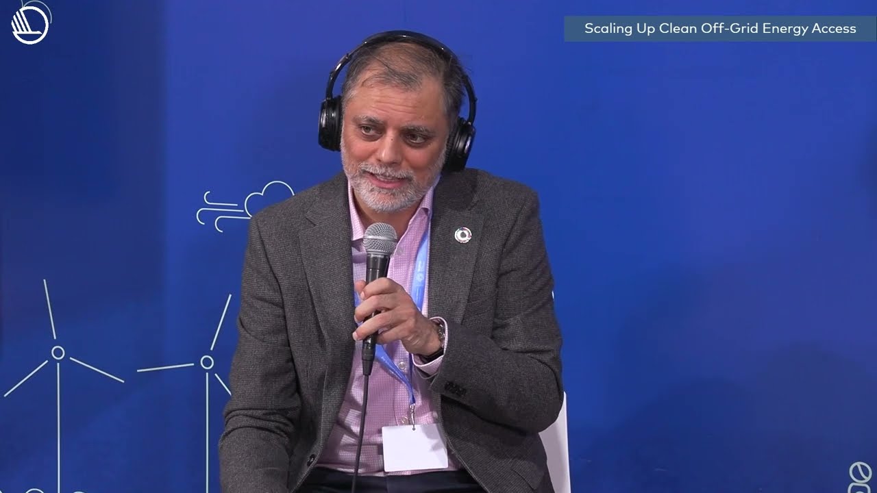 Scaling up clean off-grid energy access