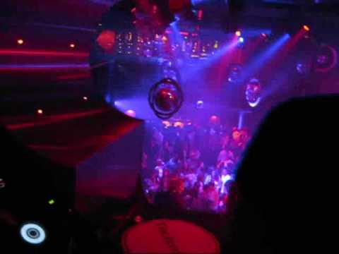 Bartosz Brenes playing Hell Ektrik - Mumbai @ Noisy Boys You Bruxelles