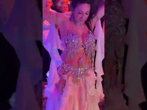 Promotional video thumbnail 1 for Shik Shak Shok with Juliana