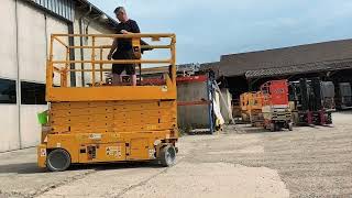 Genie GS-3232 シザーリフト販売用 - 画像 4 | Machineryline JP Genie GS-3232 シザーリフト | 画像 4 - Machineryline