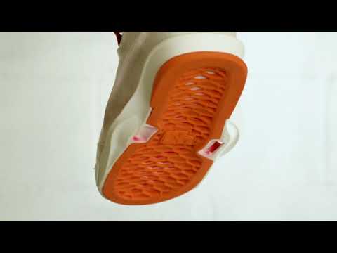 2018 Liquid Force Tech Talk - Riot Binding