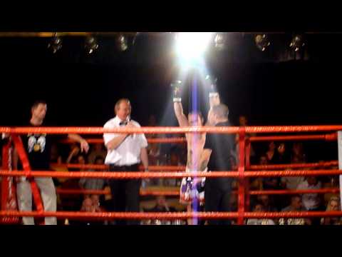 Scotty victorious @ Weymouth Fight Night