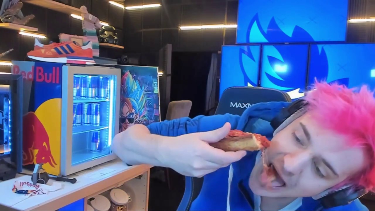 NINJA EATING PIZZA CLICK TO WATCH NOW!!