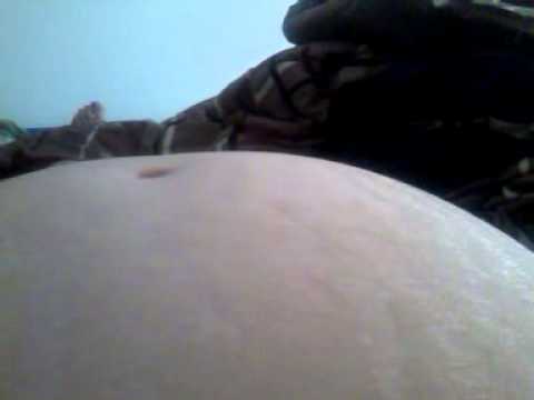 Pregnancy Week 28 (baby moving clip)