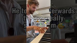 Download lagu We met a PIANIST in Paris train station 🚂 mp3