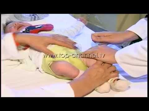 Wake Up, 24/04/2015 - Frika e prindërve nga vaksinat - Top Channel Albania