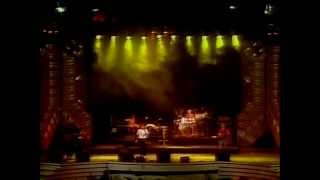 Festival de Viña 1986, Opus,  Live is life