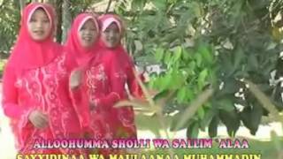 Download lagu Rebana Walisongo Sragen - OJO NGONGSO  - 360p mp3