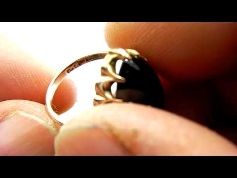 9ct Rose Gold Garnet Ring