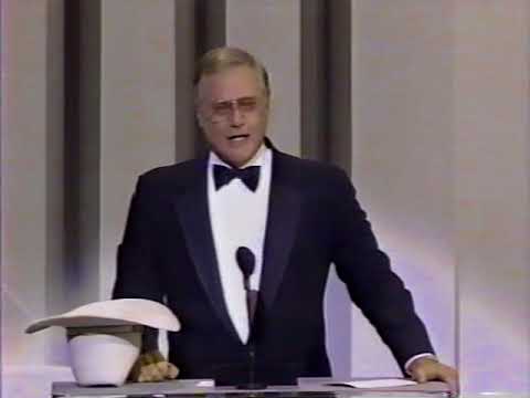 LARRY HAGMAN PAYS TRIBUTE TO HIS MOTHER, MARY MARTIN