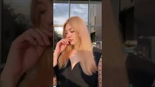 Download lagu Tante cantik #shorts #youtube #fyp #tiktok mp3 Download lagu Tante cantik #shorts #youtube #fyp #tiktok mp3