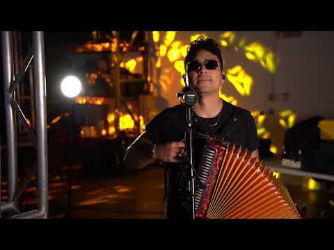 LEJANÍA - COKO TORRES