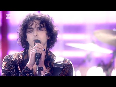 Isoladellerose cantano "Figli delle stelle" - The Band 22/04/2022