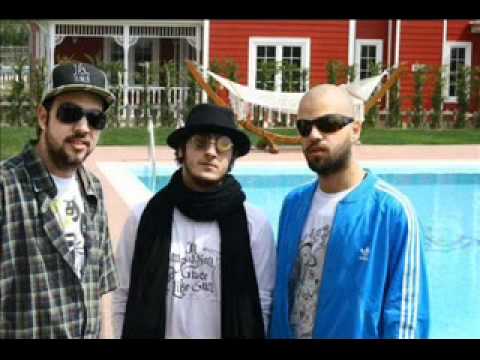 Pit10 & Lugal & Beta - Hale Bak