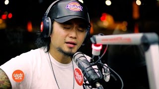 Jireh Lim sings &quot;Pagsuko&quot; LIVE on Wish 107.5 Bus