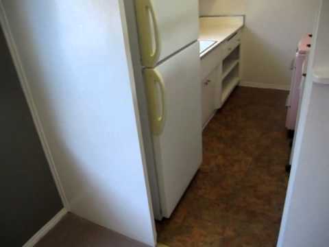 PL1722 - West Hollywood Apartment For Rent