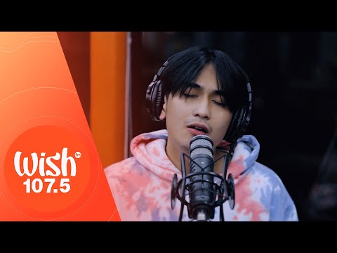Adie performs "Sawa Na" LIVE on Wish 107.5 Bus