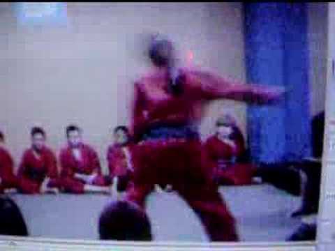 download lagu mp3 mp4 E Bex, download lagu E Bex gratis, unduh video klip Download E Bex Mp3 dan Mp4 Popular Gratis