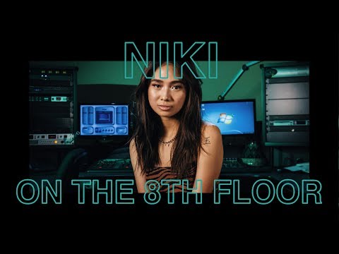 Niki Performs "lowkey" LIVE | ON THE 8TH FLOOR