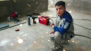 Khéo tay hay phá, Phá mọi lĩnh vực
