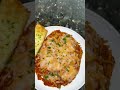 Ground turkey, spaghetti, and cheesy garlic bread