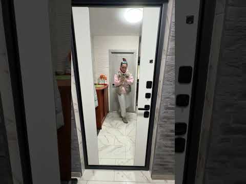 Входная дверь