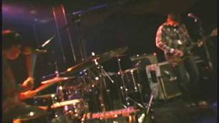 No Age &quot;Sleeper Hold&quot;