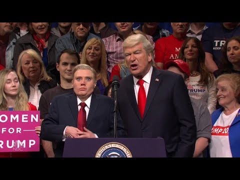 SNL Cold Open Alec Baldwin’s Donald Trump: ‘Keem Amarica Greab Agrain’