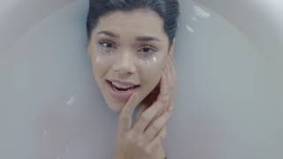 Kenia Os ft. Kid Gallo 11: 11 Video Oficial