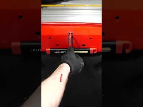 Vidéo de démonstration du produit BALADEUSE RECHARGEABLE ULTRA PLATE 300 LUMENS