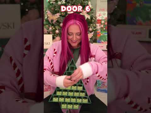 CROCS Advent Calendar! Opening ENTIRE Calendar EVERY DAY (Day 10)