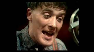 Gilbert O&#39;Sullivan - &#39;Bye Bye&#39; (1971)