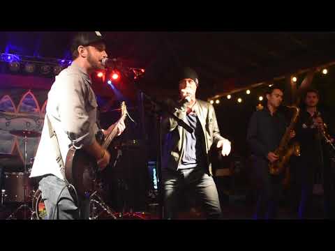 Pepper- Stone Love with Fluid Foundation