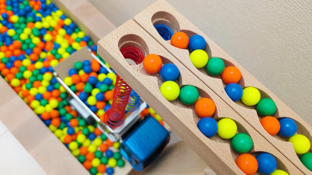 Marble Run Race ☆ Railroad crossing barrier ＋ Truck & Rotating circle plate + HABA + Cuboro