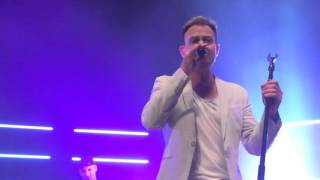 Jason Donovan - You Can Depend On Me (live)