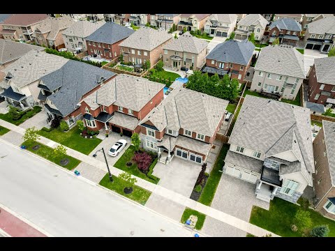 41 Woodgate Pines Drive, Vaughan Home for Sale - Real Estate Properties for Sale