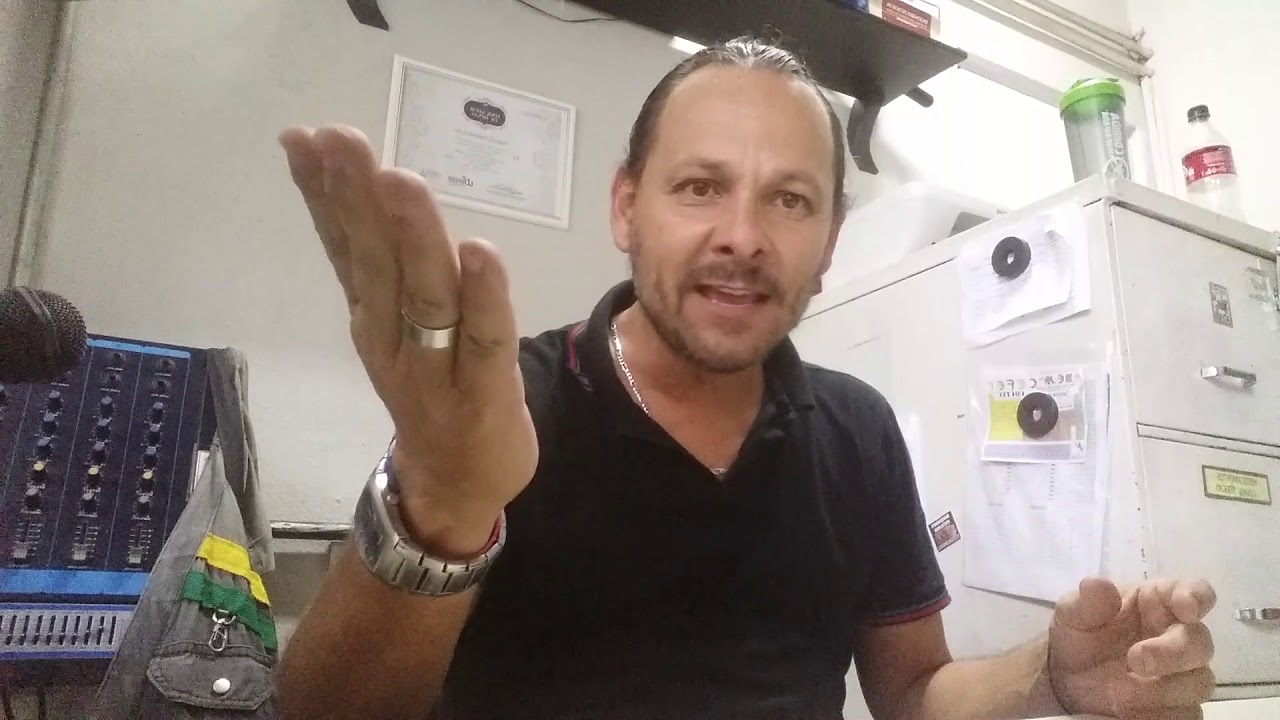 A FUNÇÃO DO GESTOR ESCOLAR