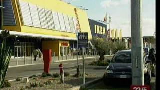 TG 17.05.10 Bari, scassinatori d'auto arrestati nel parcheggio di un ipermercato