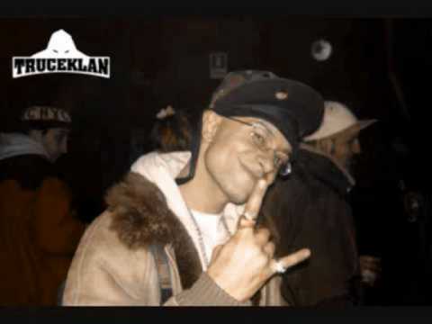 Figuramose senza. Er Chicoria Feat Zinghero