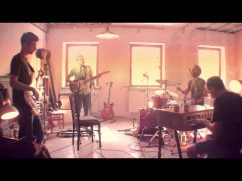 Jakob Hummel - 10 Boxes