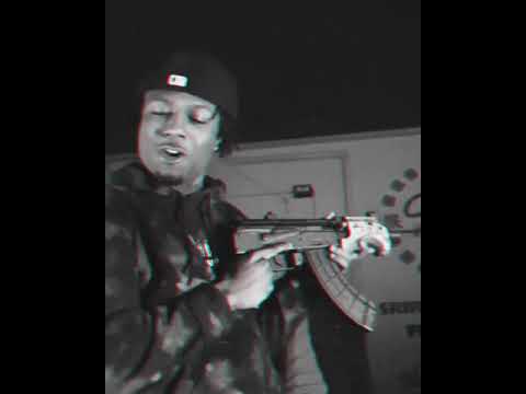 1200 - No meio do crime (w/ @LilCain_1200 x @_Yxng_R x @Mc_Will012 x @BelloMontt x @Beatsbybilll)