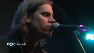 Night Moves - Leave Your Light On (101.9 KINK)