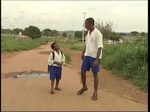 Paw Paw Roaming The Street _ Is This The School Your Parents Send You To - Nigerian Comedy Skits