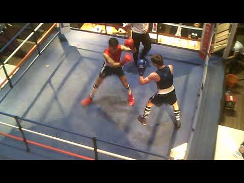 DSCF0005 - 2019 OXFORD UNIVERSITY "GOWN V TOWN" AMATEUR BOXING MATCH (25/01/2019)