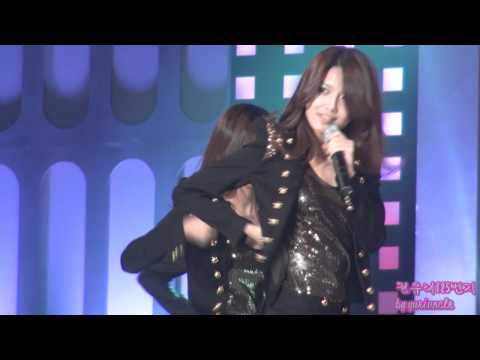 111017KBSjoyBIGconcert-SNSD Yuri fancam(Run Devil Run).avi