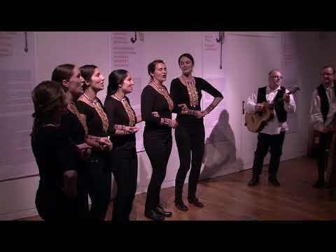 "ZWIZDE" , Zagreb - Hrvatski gajdaški orkestar :  Tradicijski napjevi Slavonije